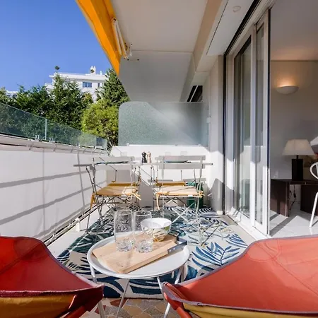 Luxurious 2-room In Palm Lägenhet