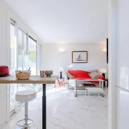 Lägenhet Luxurious 2-room In Palm *