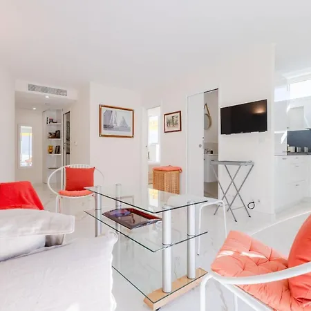 Luxurious 2-room In Palm Lägenhet *