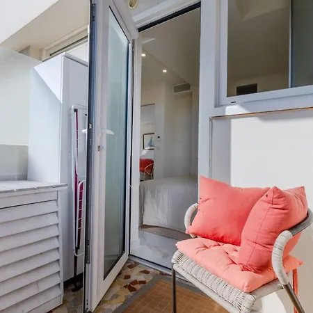 Apartamento Luxurious 2-room In Palm *