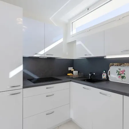 Appartement Luxurious 2-room In Palm