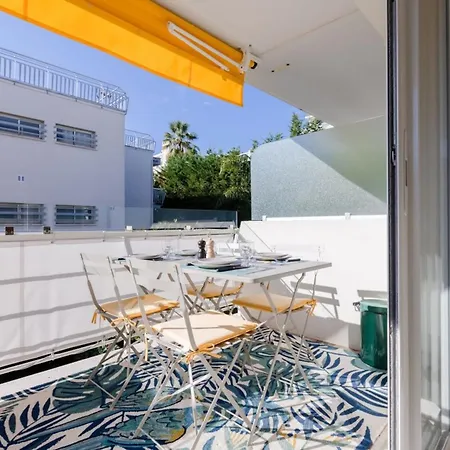 Appartement Luxurious 2-room In Palm